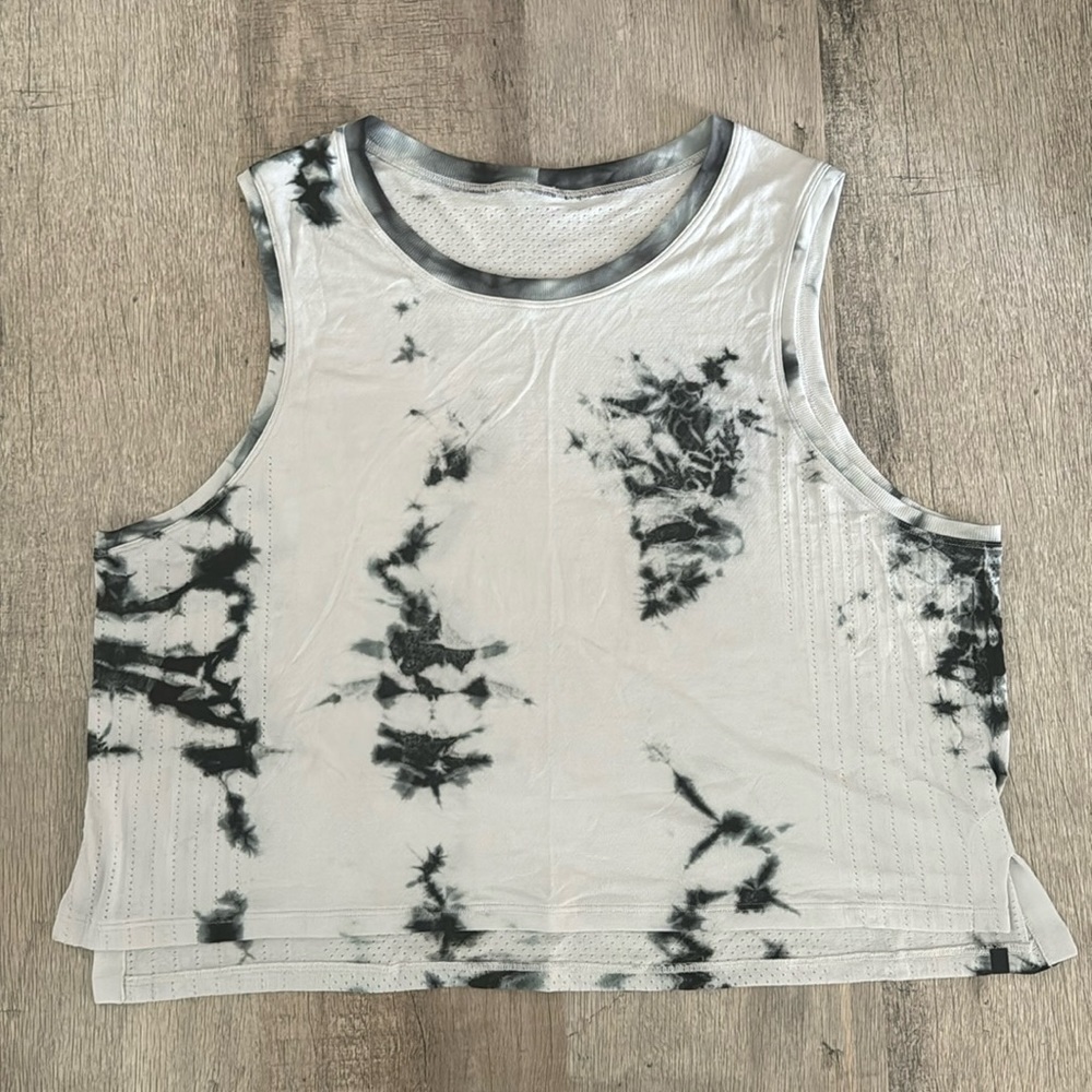 LULULEMON Tye Dye Crop Tank